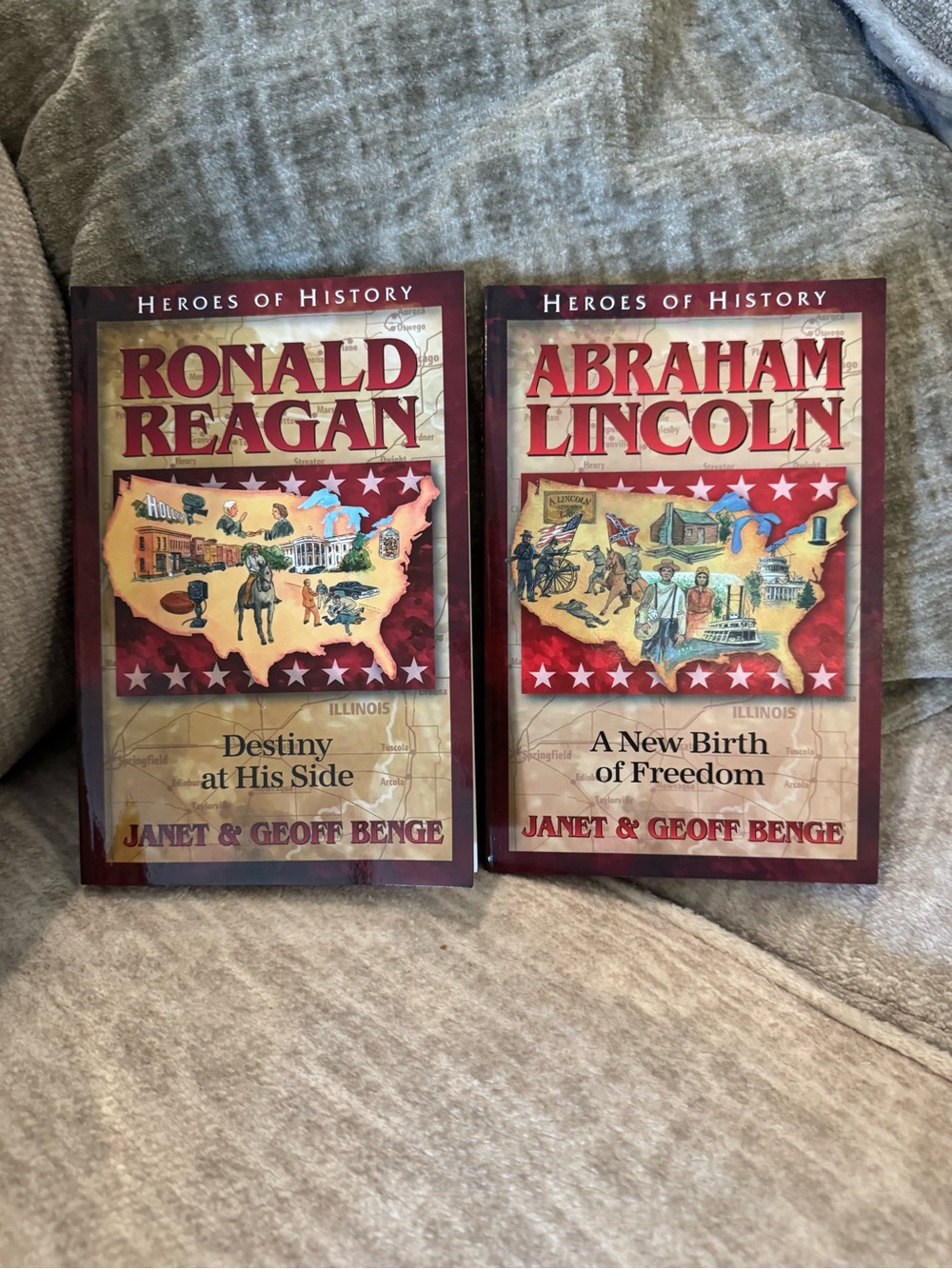 Heroes of History Ronald Reagan & Abraham Lincoln Books (Non-Fiction Biography)